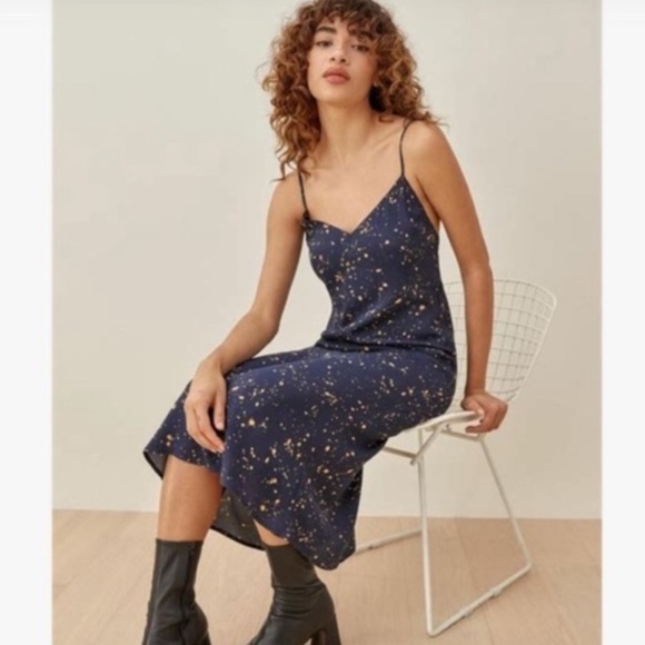 Reformation size XS chianti midi dress in navy galaxy print - Picture 6 of 8
